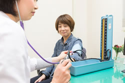 内科専門医による治療